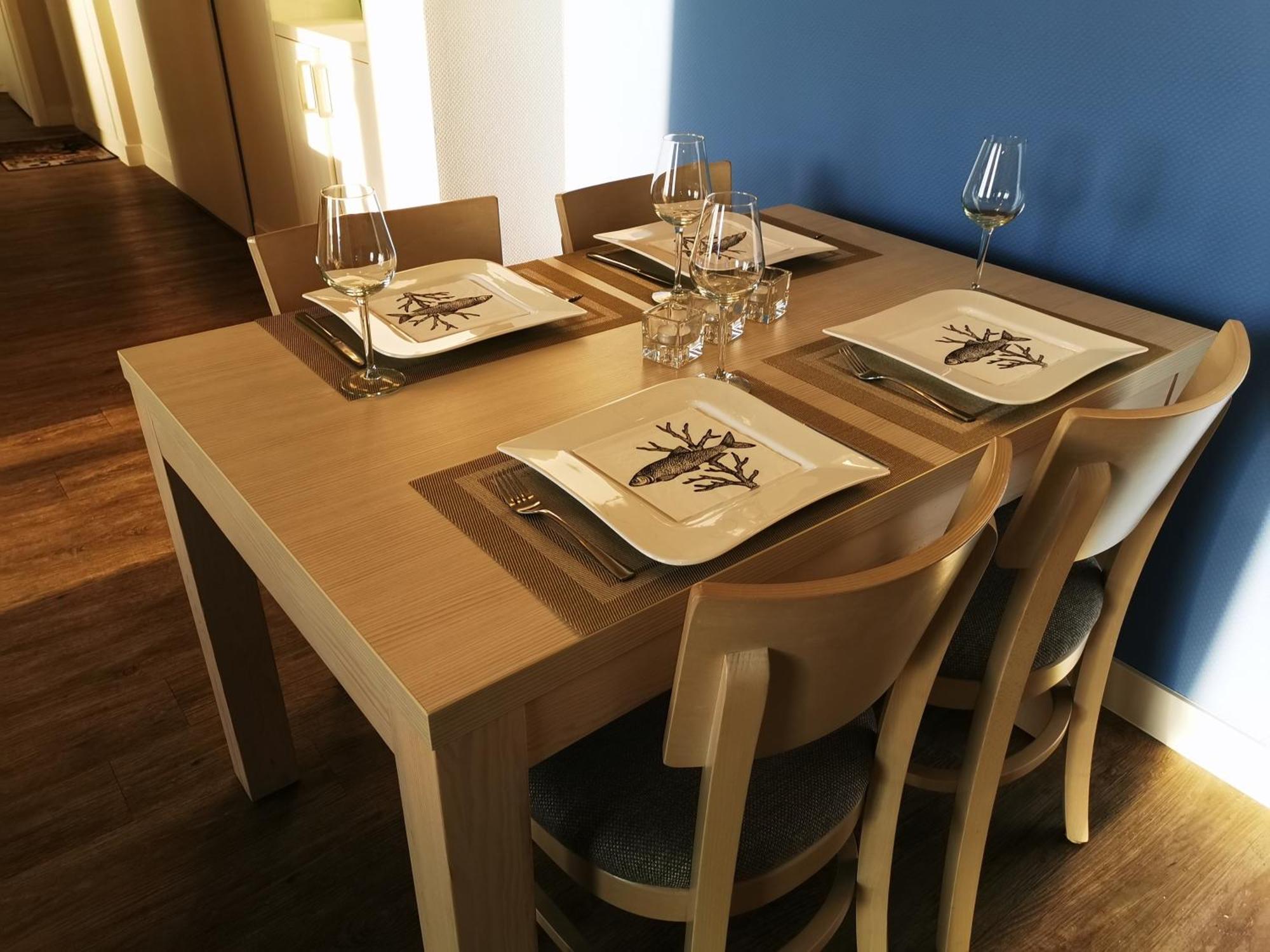 Apartmenthaus Hafenspitze: Seaside Terrace With Views Eckernfoerde