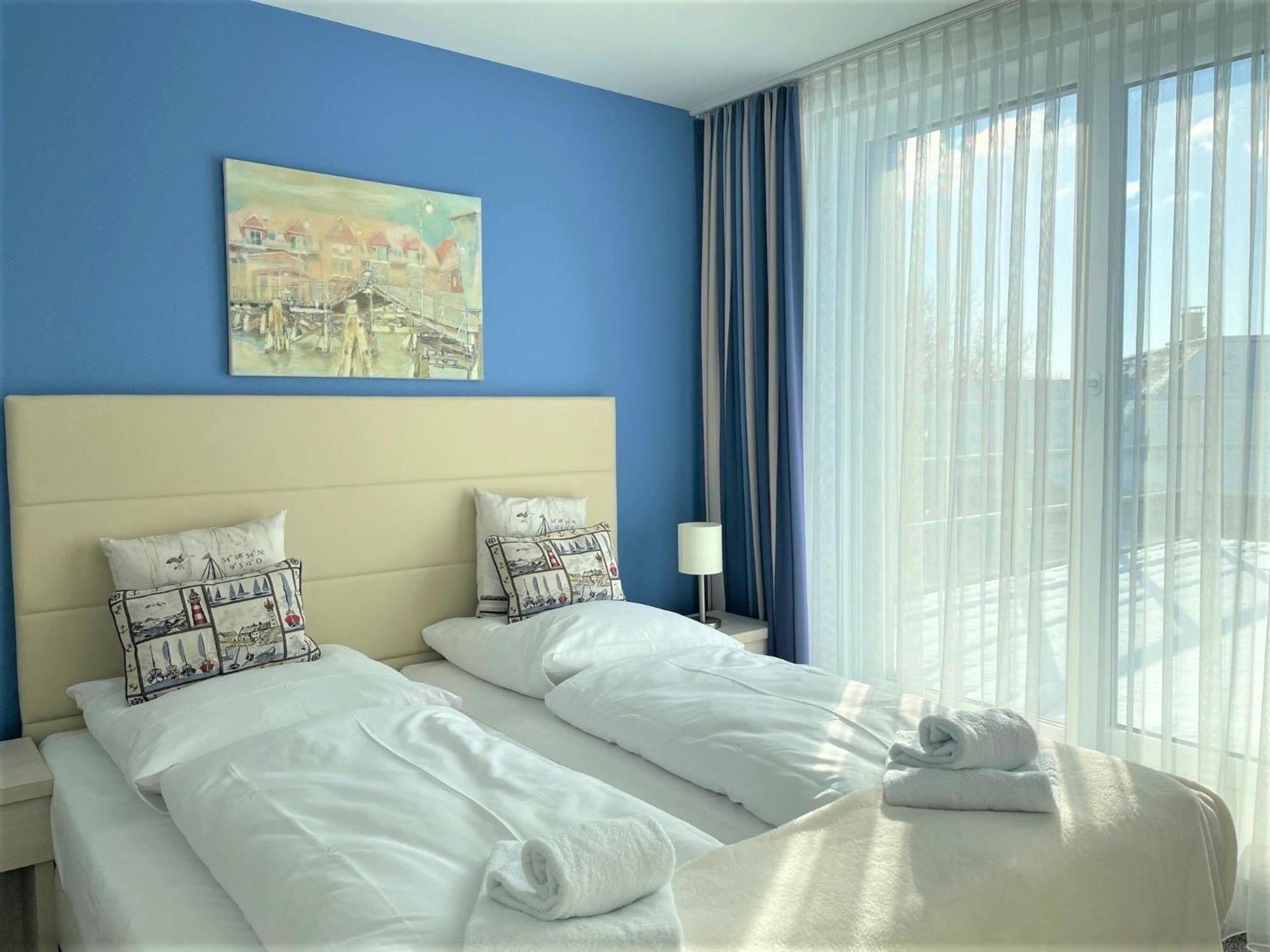 Apartmenthaus Hafenspitze: Seaside Terrace With Views * Eckernfoerde